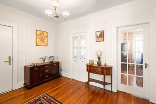 325 Tappan St, Brookline, MA 02445 - Photo 5