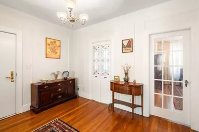 325 Tappan St #6, Brookline, MA 02445 - Photo 3