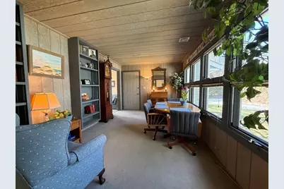 402 Country-Side Rd #402, Greenfield, MA 01301 - Photo 3