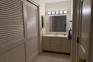 402 Country Side Rd, Greenfield, MA 01301 - Photo 9