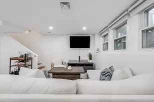 261 Silver St, Boston, MA 02127 - Photo 3