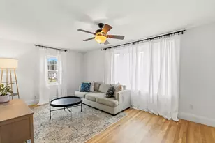 84 Groveland St, Haverhill, MA 01830 - Photo 5