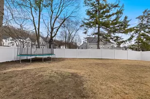 84 Groveland St, Haverhill, MA 01830 - Photo 25