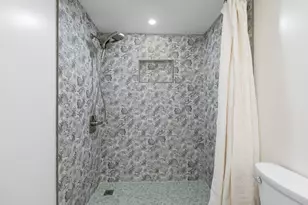 84 Groveland St, Haverhill, MA 01830 - Photo 21