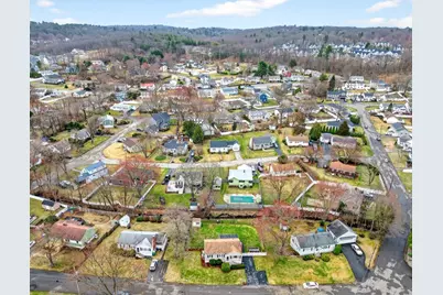 13 Carson Rd, Woburn, MA 01801 - Photo 39