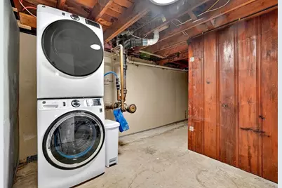 13 Carson Rd, Woburn, MA 01801 - Photo 31