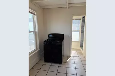 10-12 Maple Street #6, Waltham, MA 02453 - Photo 7