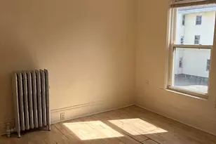 10-12 Maple St, Waltham, MA 02453 - Photo 5