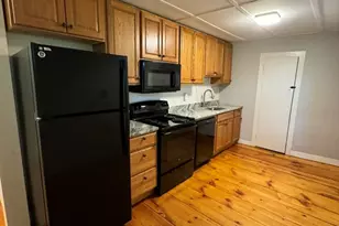 130 West St, Hadley, MA 01035 - Photo 25