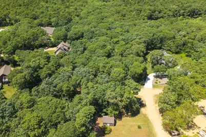 4 Wilsons Lane, Edgartown, MA 02539 - Photo 3