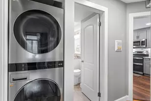 20 Ashland St, Worcester, MA 01609 - Photo 7