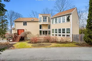 2 Rolleston Rd, Marblehead, MA 01945 - Photo 39