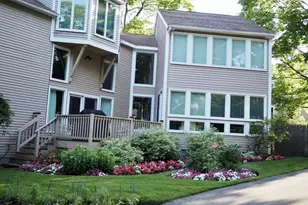 2 Rolleston Rd, Marblehead, MA 01945 - Photo 37