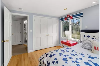 2 Rolleston Rd, Marblehead, MA 01945 - Photo 31