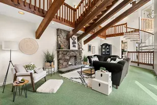 2 Rolleston Rd, Marblehead, MA 01945 - Photo 15