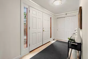 2 Rolleston Rd, Marblehead, MA 01945 - Photo 9