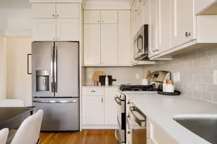 34 Quincy, Medford, MA 02155 - Photo 5