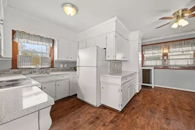 969 Somerset Ave, Taunton, MA 02780 - Photo 17