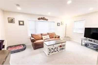 9 Register Ave #2, Westport, MA 02790 - Photo 5