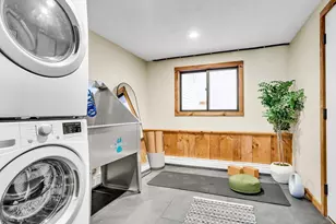 36 Irving St, Cambridge, MA 02138 - Photo 29