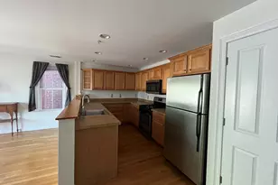 75 Main St, Amesbury, MA 01913 - Photo 7