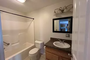 75 Main St, Amesbury, MA 01913 - Photo 3