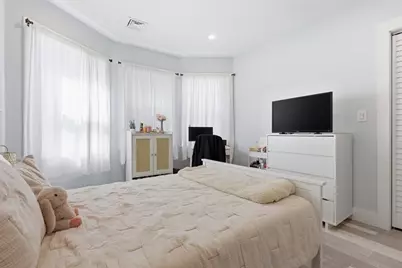 61 Shepton St, Boston, MA 02124 - Photo 31