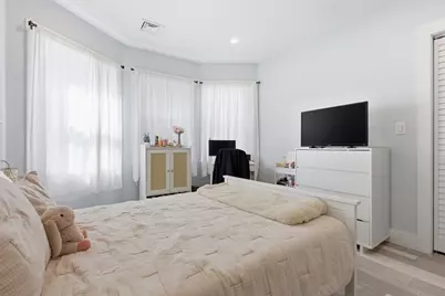 61 Shepton St, Boston, MA 02124 - Photo 29