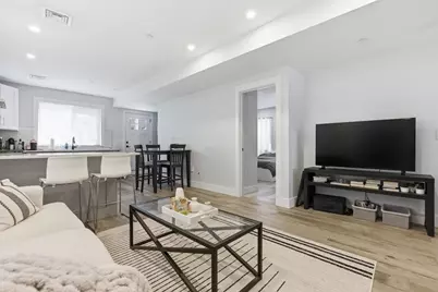 61 Shepton St, Boston, MA 02124 - Photo 9