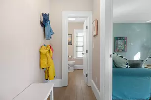 90 Maple Pl, Dedham, MA 02026 - Photo 15