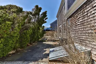 121 Camp St, Yarmouth, MA 02673 - Photo 31