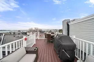 695 E 8th St, Boston, MA 02127 - Photo 21