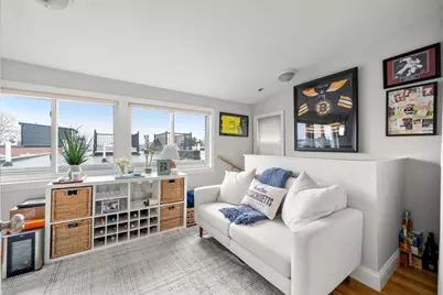 695 E 8th St #3, Boston, MA 02127 - Photo 17