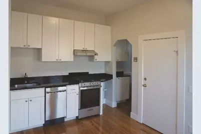 116 Willow St #03, Cambridge, MA 02141 - Photo 7