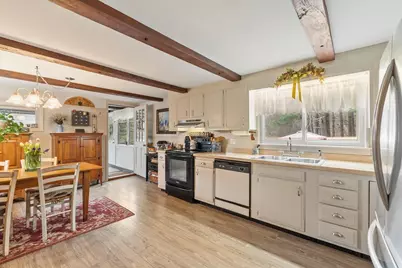 21 Beal St, Lunenburg, MA 01462 - Photo 17