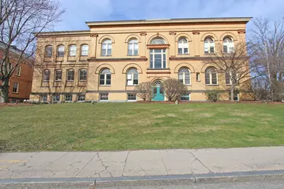 17 New South #201, Northampton, MA 01060 - Photo 1