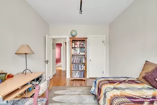 321 Tappan St, Brookline, MA 02445 - Photo 31