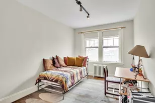 321 Tappan St, Brookline, MA 02445 - Photo 29