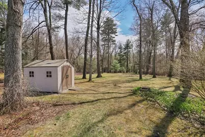 2401 Wilbraham Rd, Springfield, MA 01129 - Photo 29