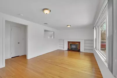 2401 Wilbraham Rd, Springfield, MA 01129 - Photo 9