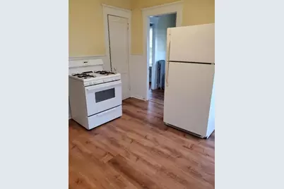 362 Pearce #3, Fall River, MA 02720 - Photo 3