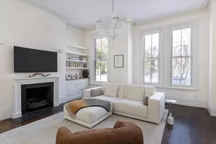 57 Monmouth, Brookline, MA 02446 - Photo 3