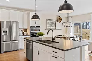 21 Emerald Run, Shrewsbury, MA 01545 - Photo 3