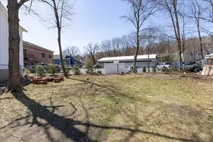 10 Green St, Leominster, MA 01453 - Photo 27