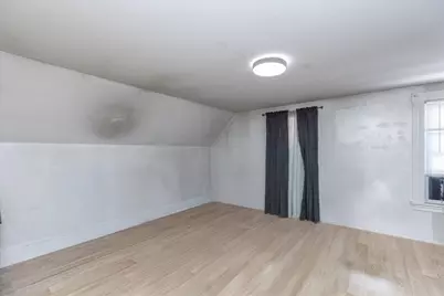 10 Green St, Leominster, MA 01453 - Photo 13