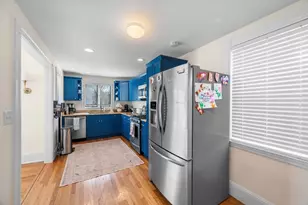 185 Burrill St, Swampscott, MA 01907 - Photo 9