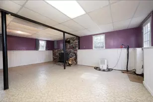 325 Thatcher St, Brockton, MA 02302 - Photo 21