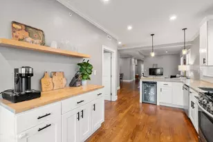 364 Meridian St, Boston, MA 02128 - Photo 3