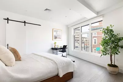 69 Walnut St #4, Brookline, MA 02445 - Photo 9