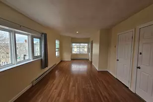 464 Meridian St, Boston, MA 02128 - Photo 5